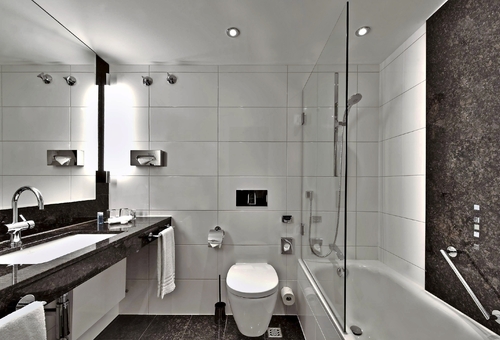 Badezimmer Maritim Hotel Köln