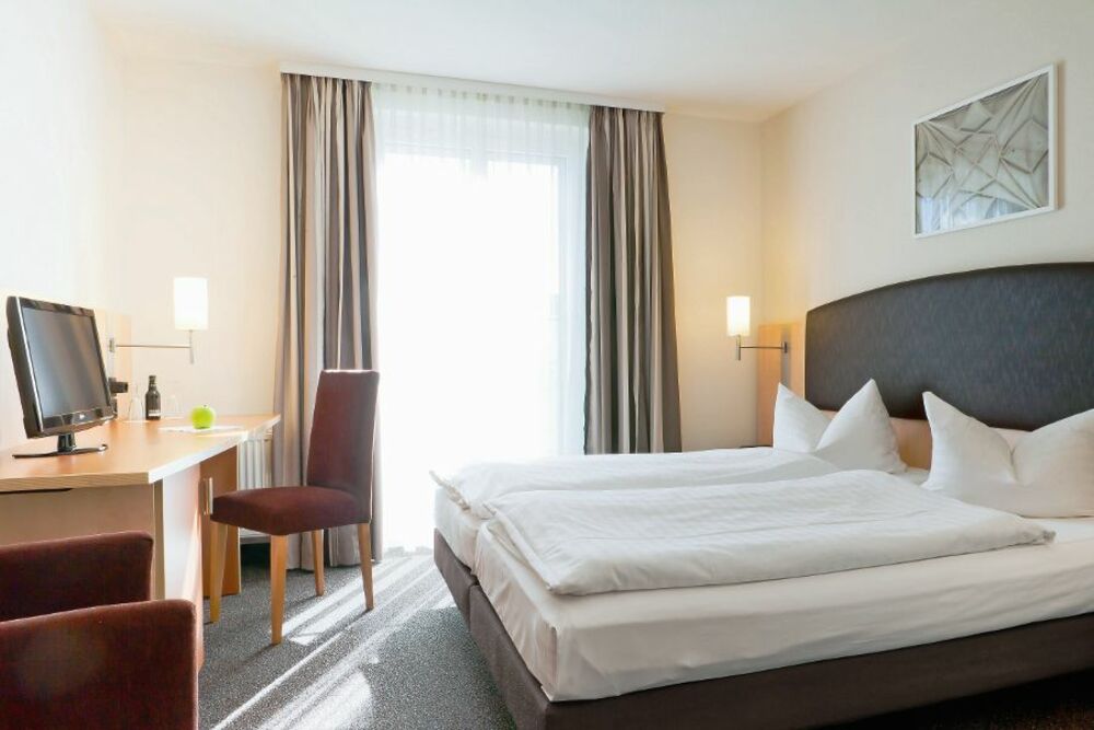 Doppelzimmer im InterCity Hotel Wien