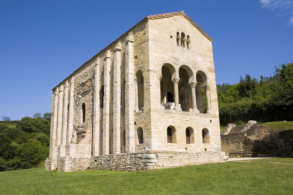 Kirche Santa María del Naranco,  Oviedo