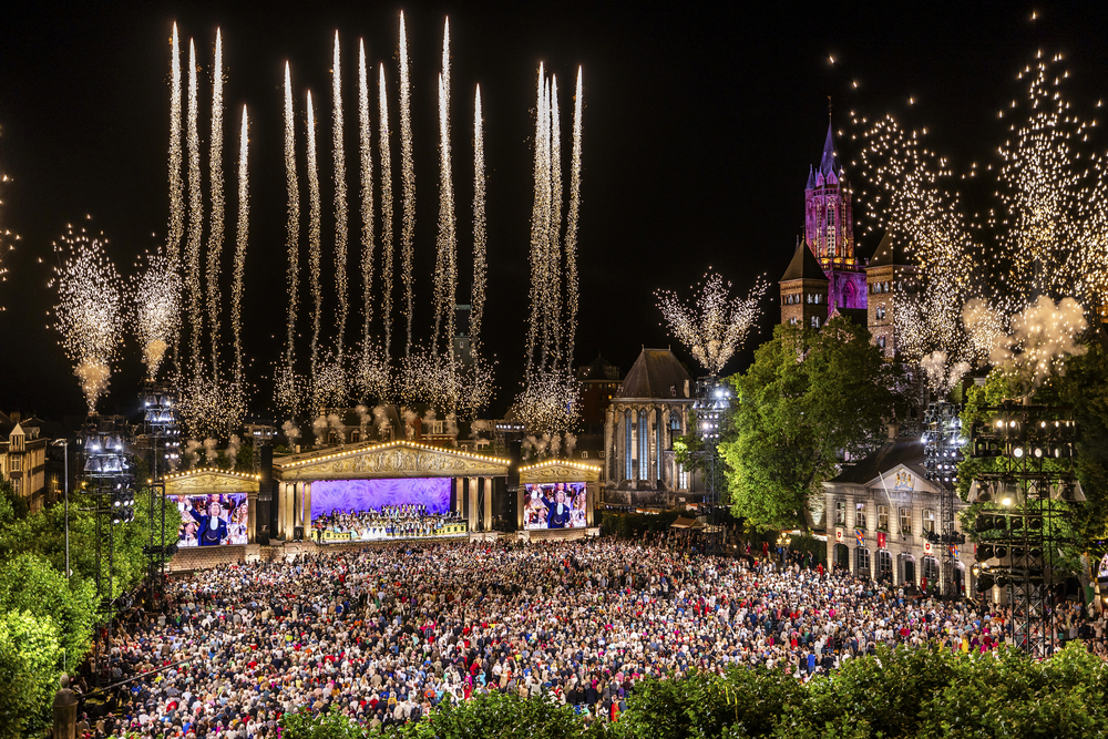 Der Vrijthof bei dem André Rieu Sommernachtskonzert in Maastricht