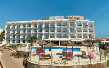 Universal Cabo Blanco außen